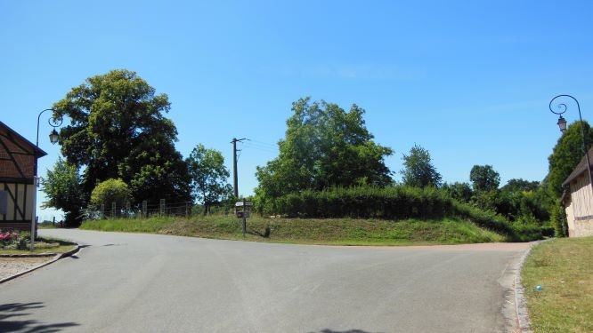 Croisement vers Songeons ou Gerberoy