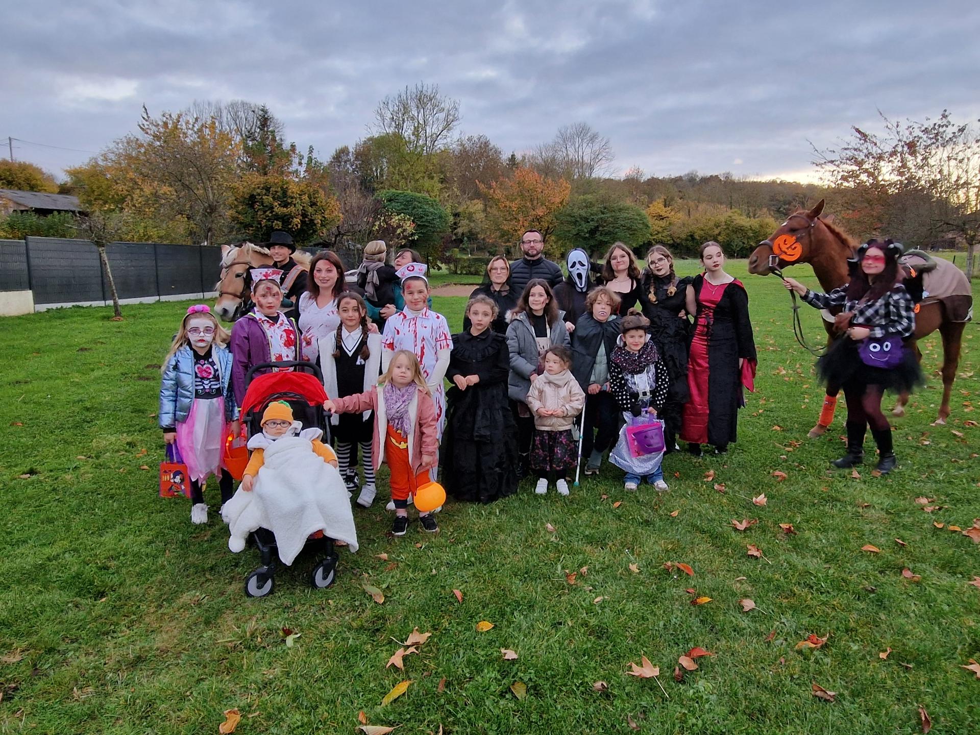 Photo de groupe d'halloween.
